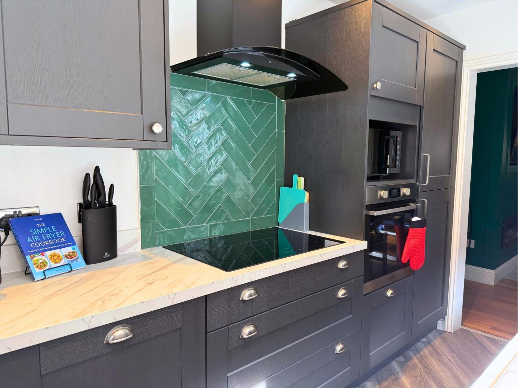 Hot Tub, Free Parking, Near Shops & Restaurants, Location 1M To City Jesmond Luaran gambar